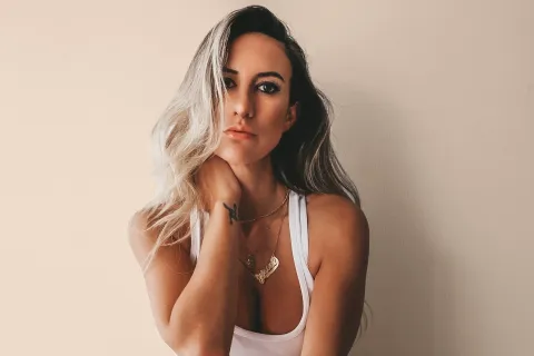 Yissel 3